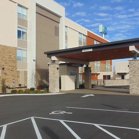 Holiday Inn Express & Suites Wapakoneta By Ihg Екстериор снимка
