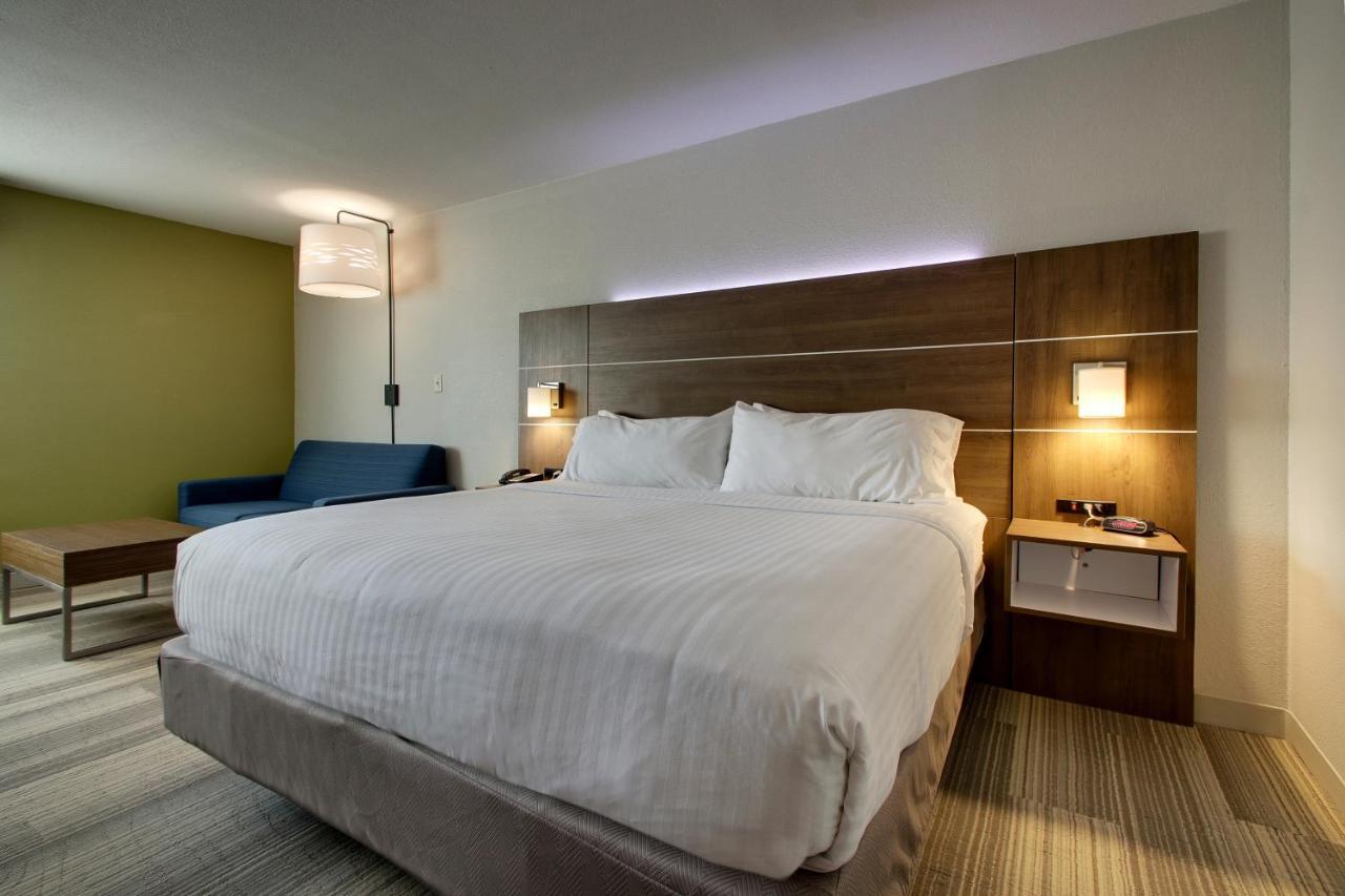 Holiday Inn Express & Suites Wapakoneta By Ihg Екстериор снимка