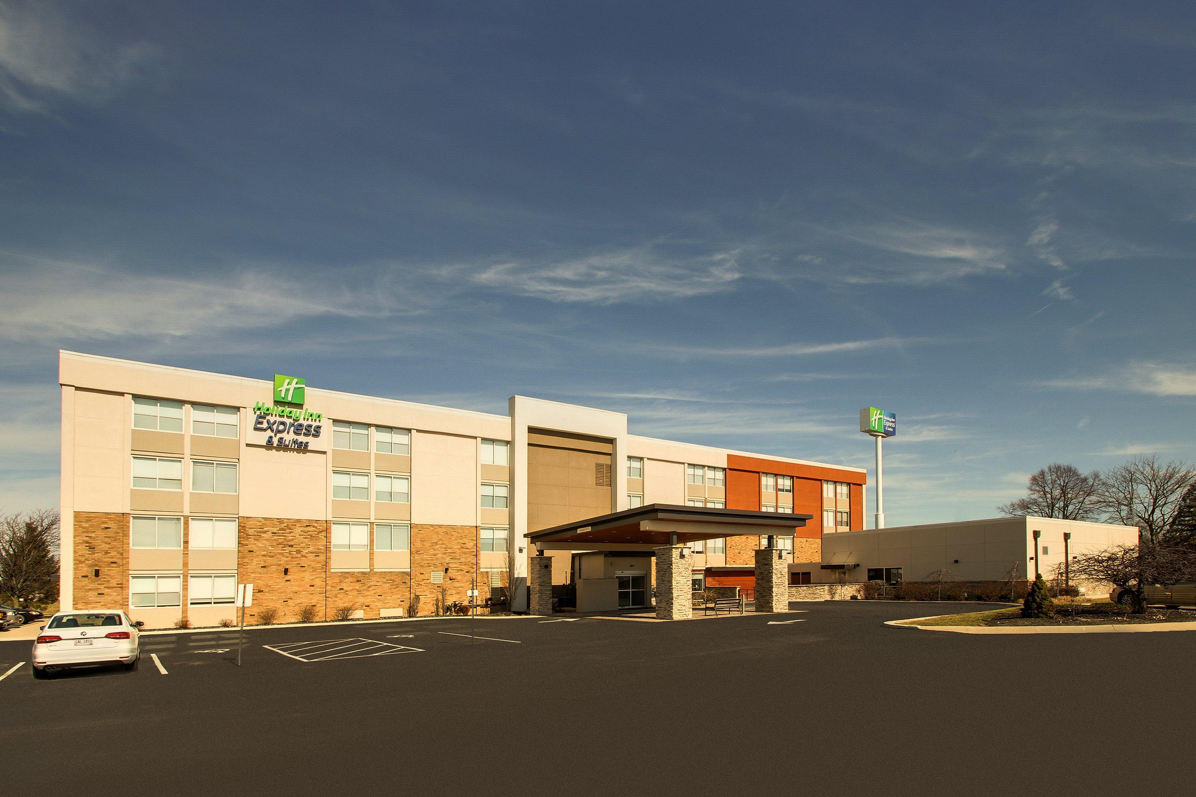 Holiday Inn Express & Suites Wapakoneta By Ihg Екстериор снимка