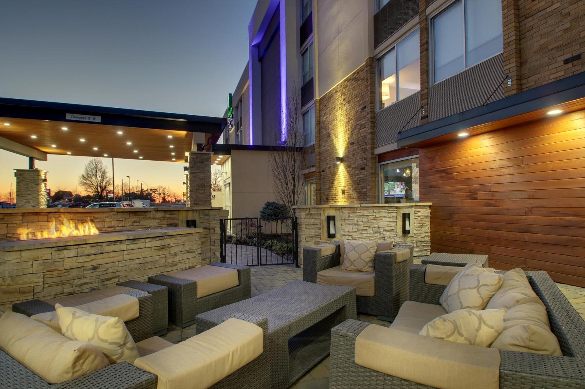 Holiday Inn Express & Suites Wapakoneta By Ihg Екстериор снимка